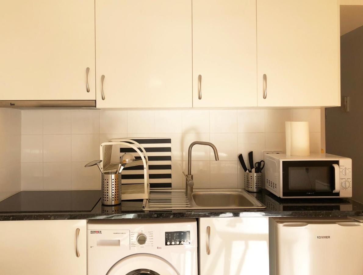 Lovely Seaside Apartment In Front Of Calafell Beach And Cunit Beach سيجور دي كالافيل المظهر الخارجي الصورة