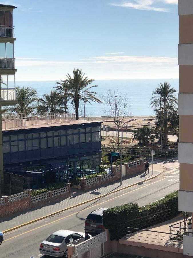Lovely Seaside Apartment In Front Of Calafell Beach And Cunit Beach سيجور دي كالافيل المظهر الخارجي الصورة